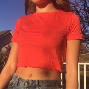 SOLD ⭐️ Cropped Red Tee from Pacsun